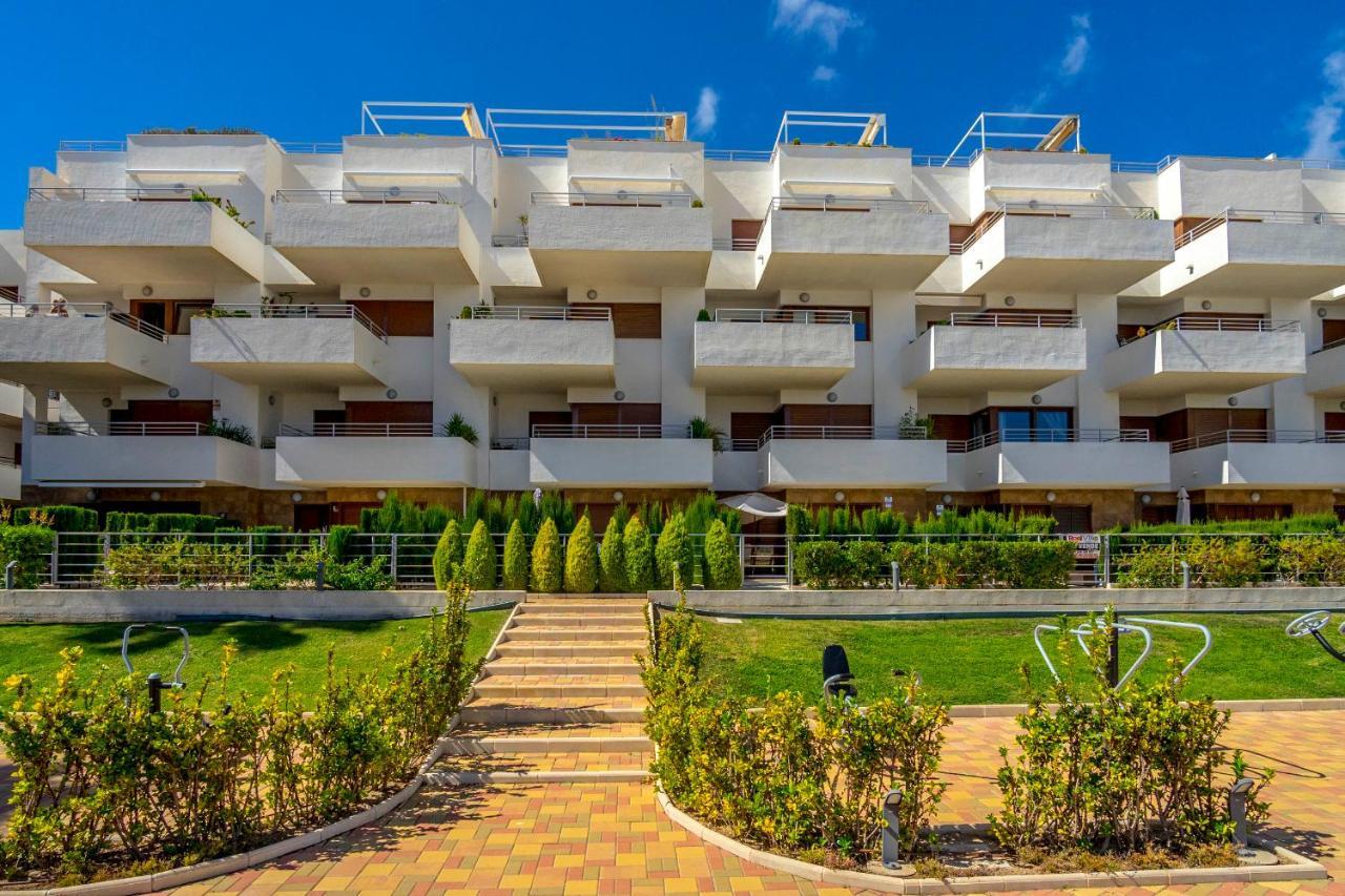 Modern 2 bedroom apartment in Terrazas de Campoamor Dehesa de Campoamor  Buitenkant foto